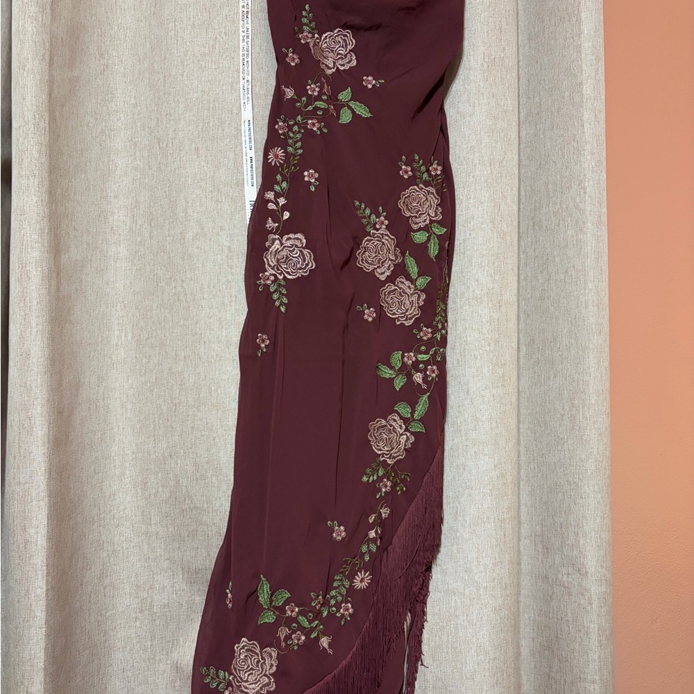 House of CB Burgundy Asymmetrical Dress with Floral Design-Eloisa - Picture 4 of 5